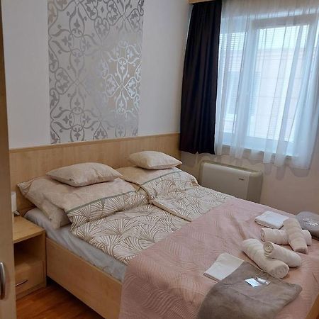 Myrelax Apartment - Hajdúszoboszló Exteriör bild